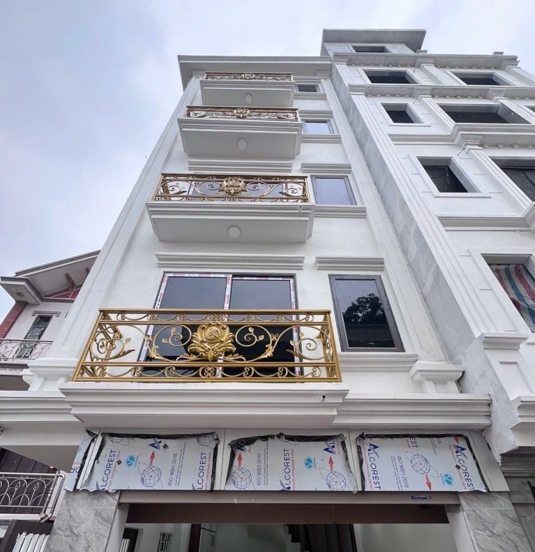 Toạ Lạc Tại 143 Liên Mạc- Lô Góc 2 mặt Thoáng. 46m, 5 tầng, Chỉ 5.1 tỷ - Ảnh chính